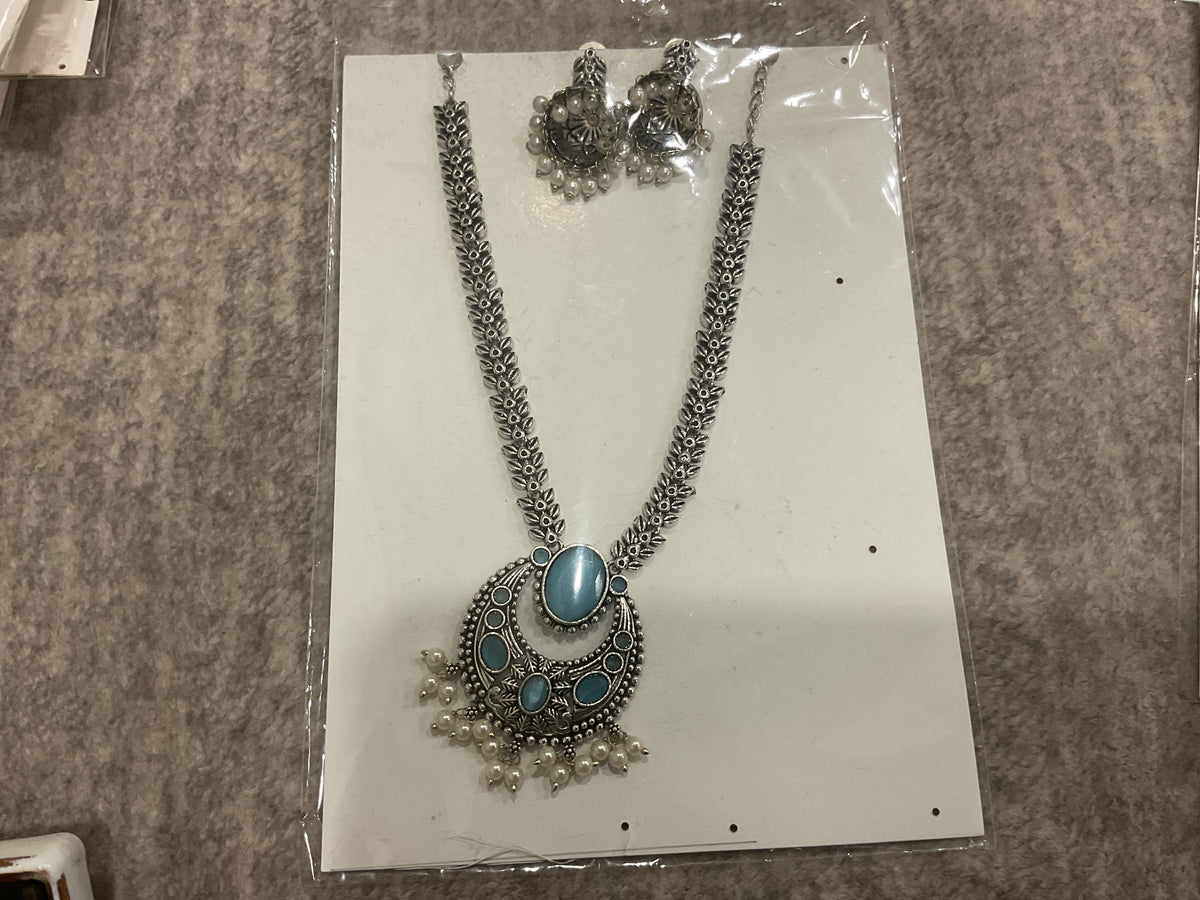 German Silver Leaf-Chain Necklace – Turquoise Crescent Pendant with…