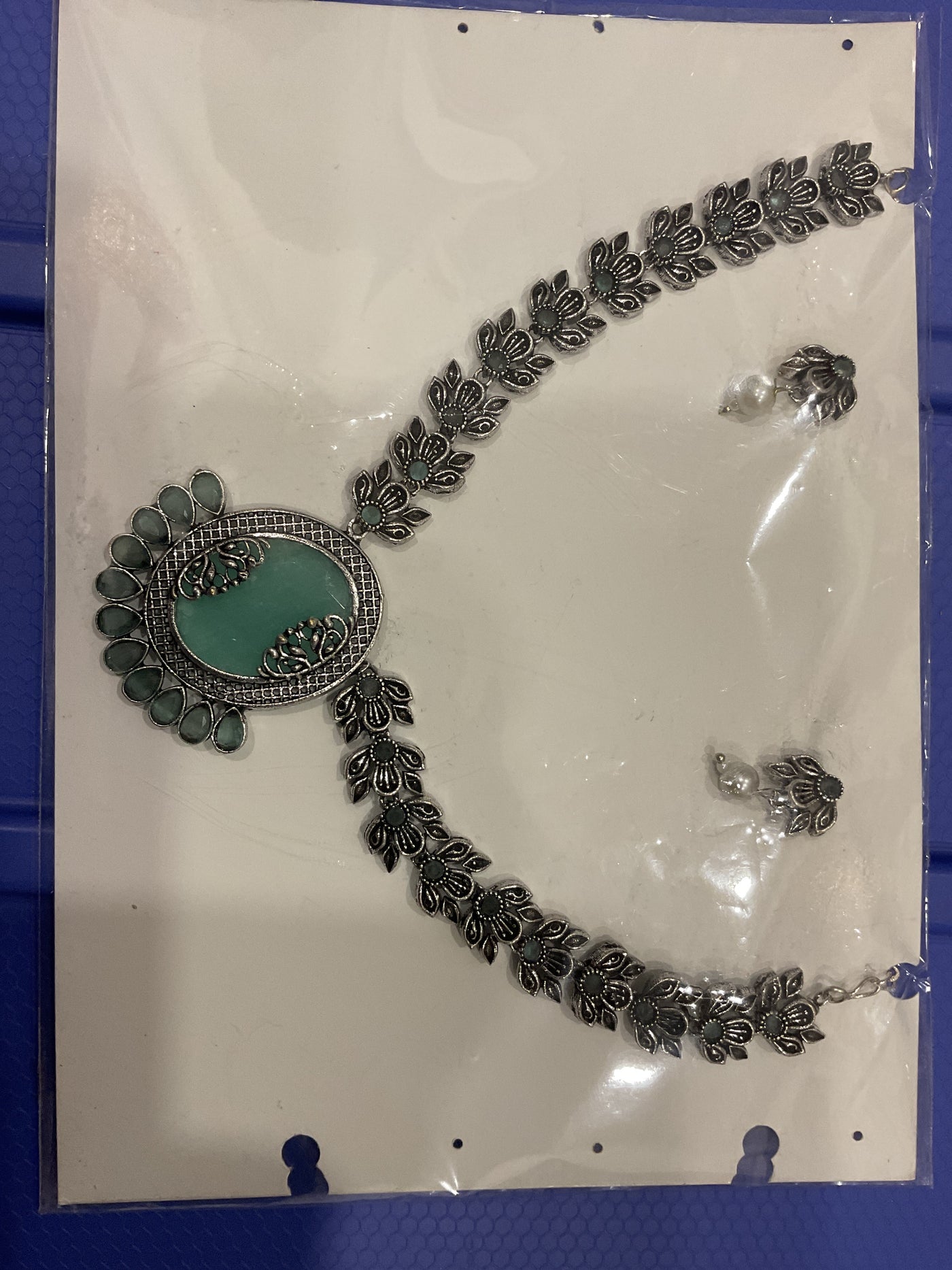 German Silver Floral Leaf Chain Necklace – Oval Pendant with Matchi…