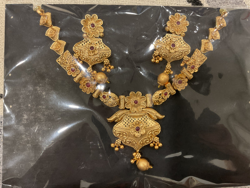 Gold-Plated Long Necklace Set – Filigree Pendant & Ruby Stones with…