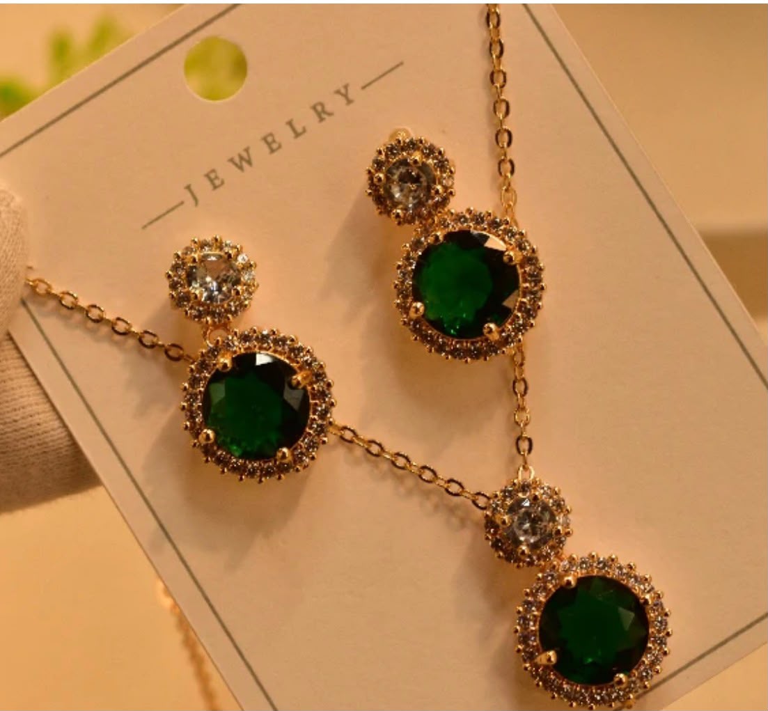 AD PENDENT SET